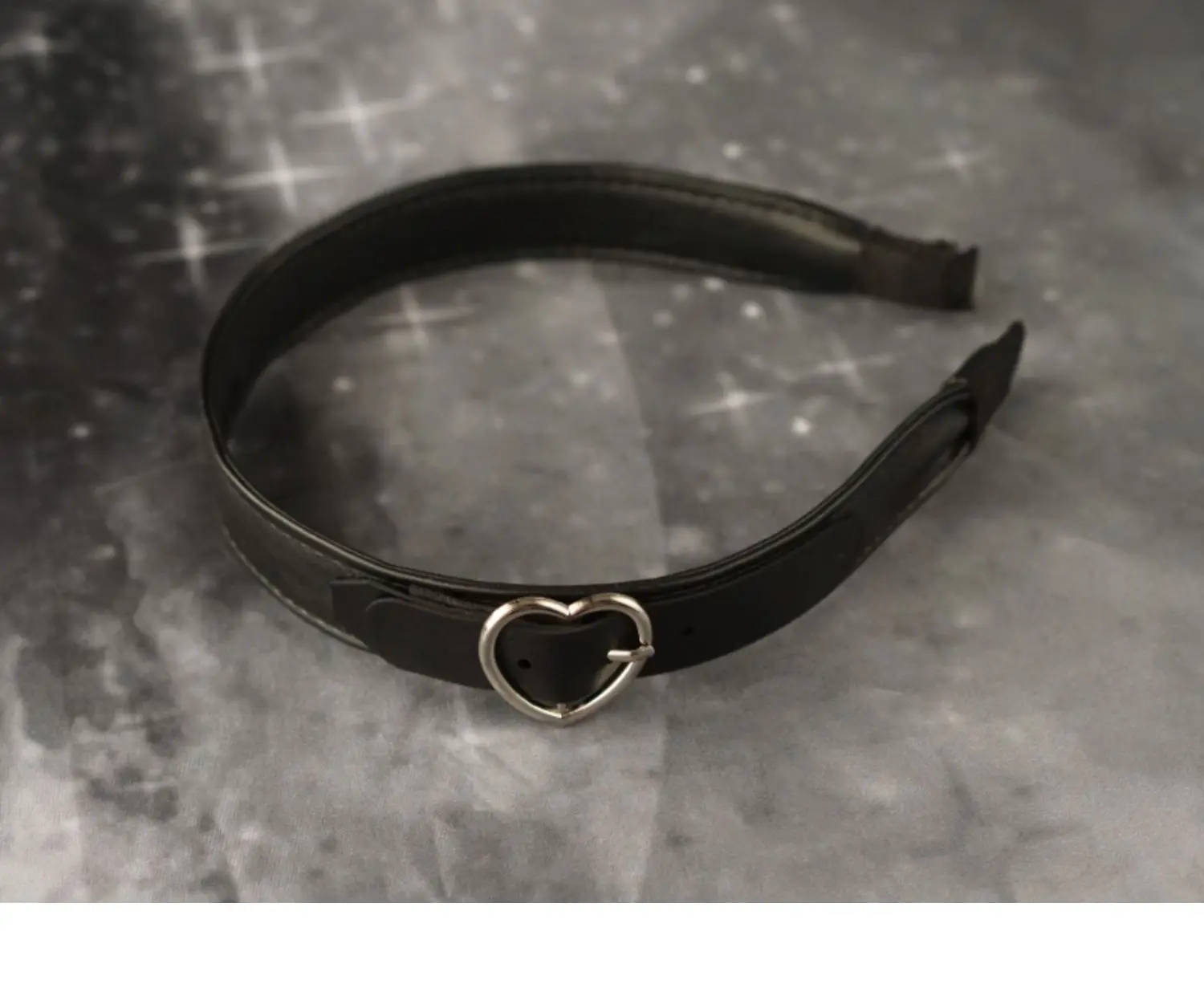 Gothic Leather bucket Headband - Leatherwork Pony recension och pris