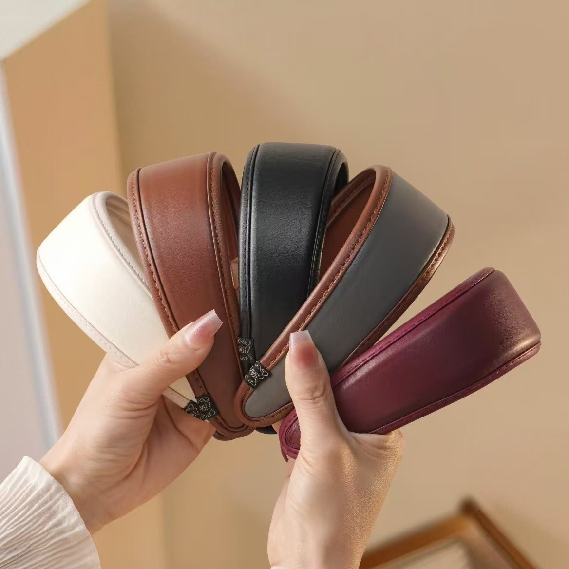 Retro Leather Headband for Wom - Leatherwork Pony recension och pris